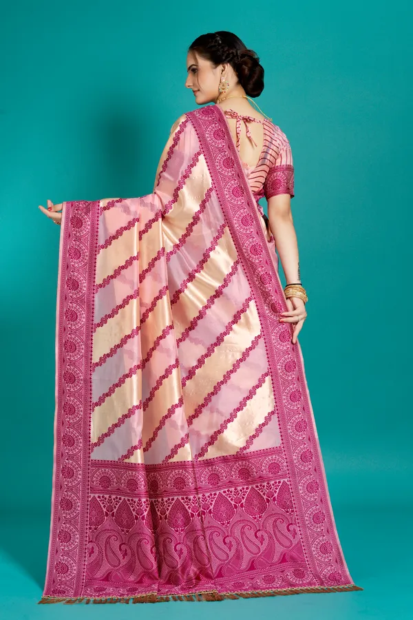 Organza_Saree_with_Blouse_Piece_|_Stylish_Saree_for_Women_Functions