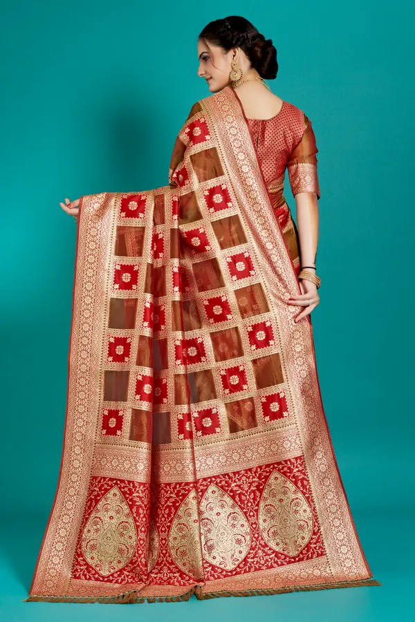 Premium_Organza_Banarasi_Silk_Sarees_new_collection_for_wedding_Occasion_with_Gold_Tone_Zari_work_Beautiful_Saree