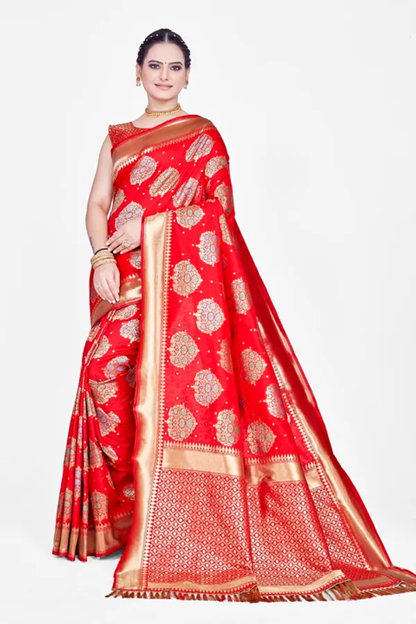 Gold_-Toned_Ethnic_Motifs_Woven_Design_Zari_Kia_Silk_Cotton_Saree