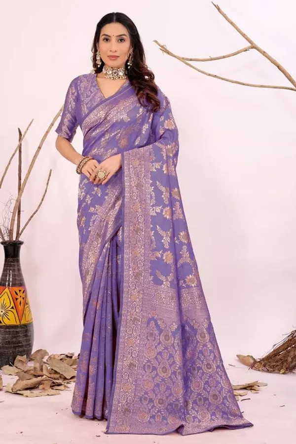Pure_Dola_Silk_Banarasi_Saree_with_Rose_Motifs,_Zari_Weaving,_and_Piping_Lace_Borders_with_unstitched_Brocade_design_blouse_piece