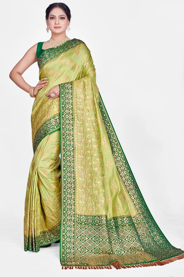 Premium_Dola_silk_saree_with_Gold_tone_zari_work