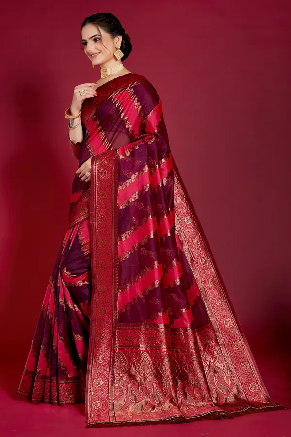 Organza_Saree_with_Blouse_Piece_|_Stylish_Saree_for_Women_Functions