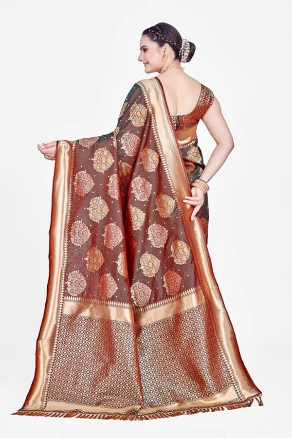 Gold_-Toned_Ethnic_Motifs_Woven_Design_Zari_Kia_Silk_Cotton_Saree
