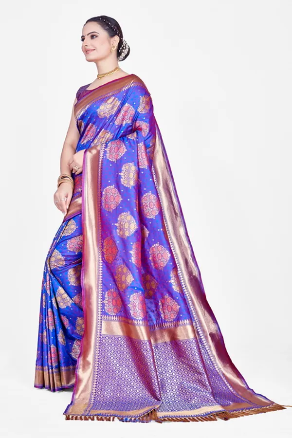 Gold_-Toned_Ethnic_Motifs_Woven_Design_Zari_Kia_Silk_Cotton_Saree
