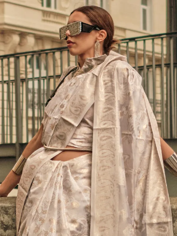 Premium_Organza_Silk_Sarees_new_collection_for_wedding_Occasion_with_Gold_Tone_Zari_work_in_a_Bright_and__Beautiful_color_designer_saree