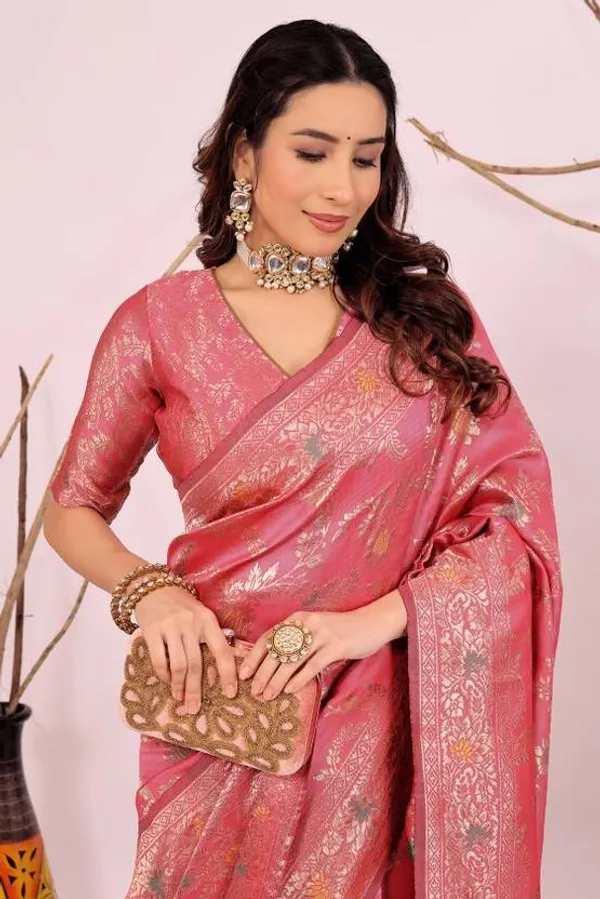 Pure_Dola_Silk_Banarasi_Saree_with_Rose_Motifs,_Zari_Weaving,_and_Piping_Lace_Borders_with_unstitched_Brocade_design_blouse_piece