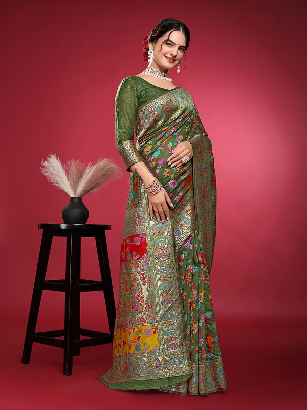 Rajwadi_Pashmina_Dark_Green_Floral_Silk_Saree_banarasi_Silk_Saree