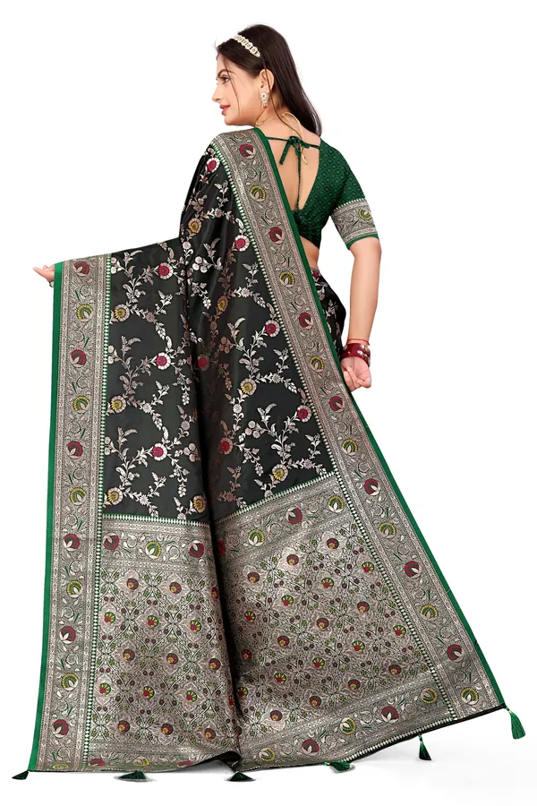 Green_Banarasi_Satin_Silk_Saree_With_Unstitched_Blouse_Piece_|_For_Women