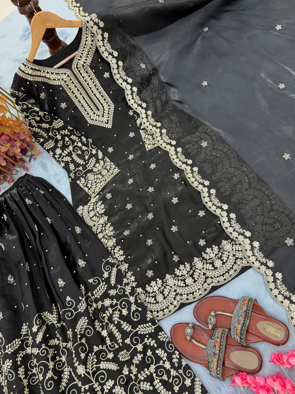BLACK_PREMIUM_DESIGNER_READYMADE_TOP_PLAZZO_&_DUPATTA
