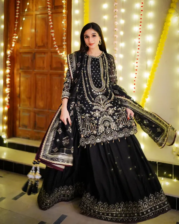 DESIGNER_PARTY_WEAR:_HEAVY_FAUX_GEORGETTE_TOP,_PLAZZO,_AND_DUPATTA_SET
