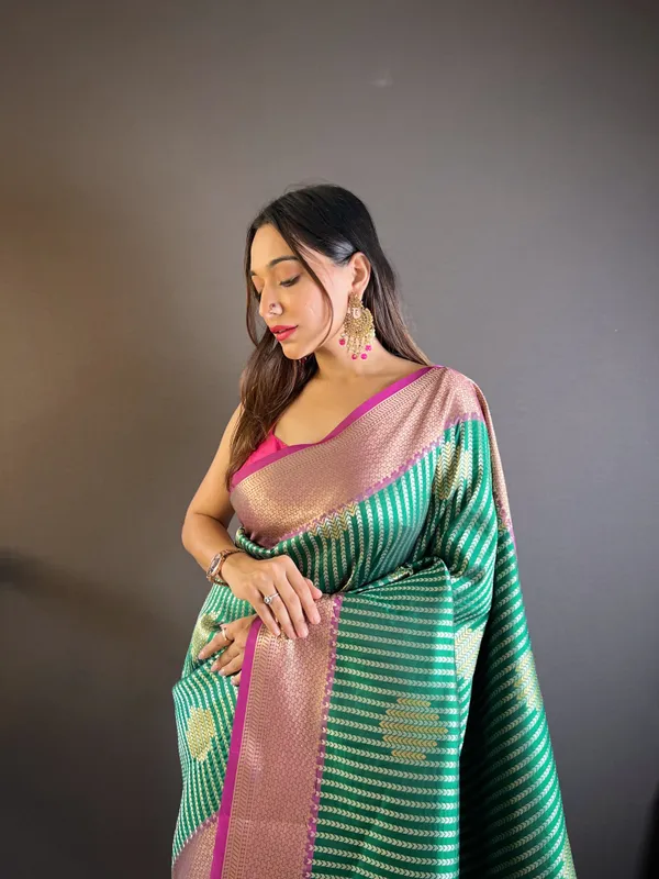 Rama_Green_Banarasi_Silk_Saree_With_Unstitched_Blouse_Piece_|_For_Women