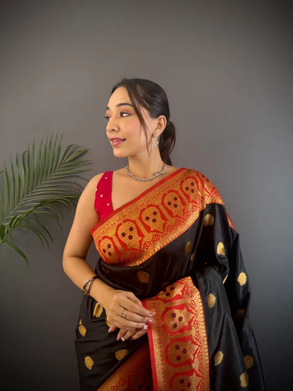 Black_Banarasi_Silk_Saree_With_Unstitched_Blouse_Piece_|_For_Women