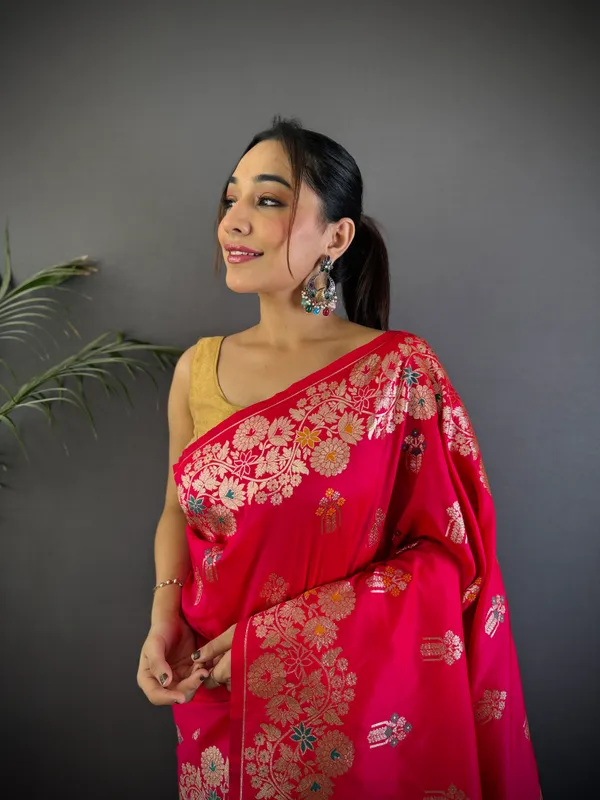 Strawberry_Red_Banarasi_Silk_Saree_With_Unstitched_Blouse_Piece_|_For_Women