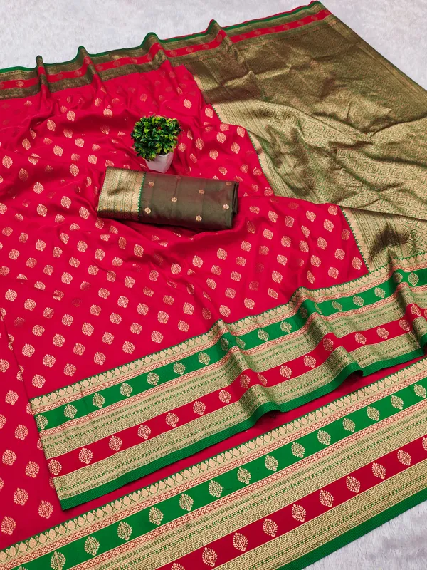 Red_Banarasi_Silk_Saree_With_Unstitched_Blouse_Piece_|_For_Women