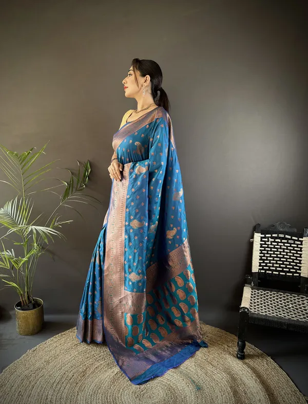 Peacock_Blue_Banarasi_Silk_Saree_With_Unstitched_Blouse_Piece_|_For_Women