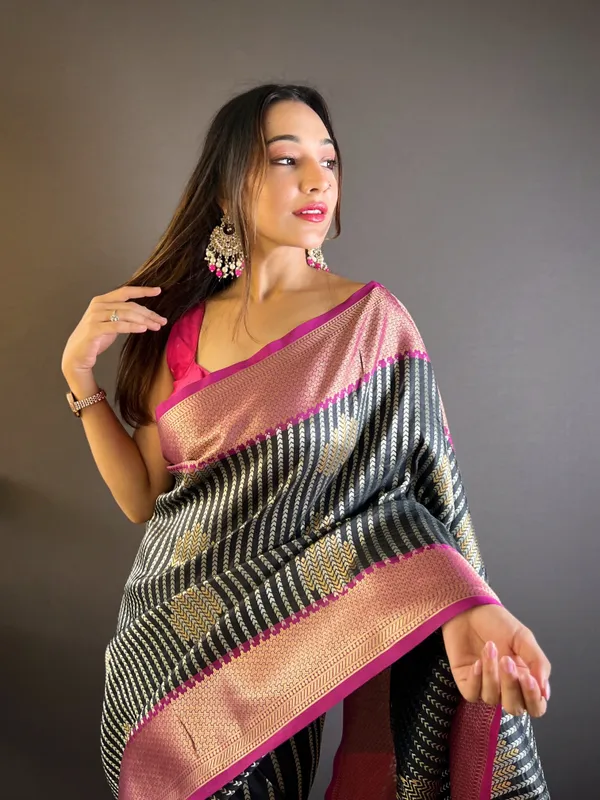 Black_Banarasi_Silk_Saree_With_Unstitched_Blouse_Piece_|_For_Women