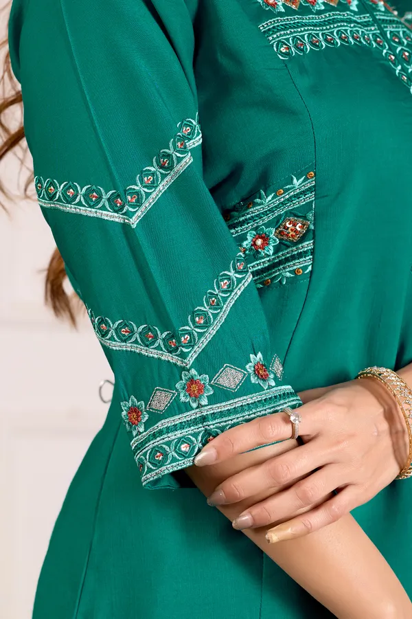 Premium_Quality_Hand_Work_Anarkali_Kurti