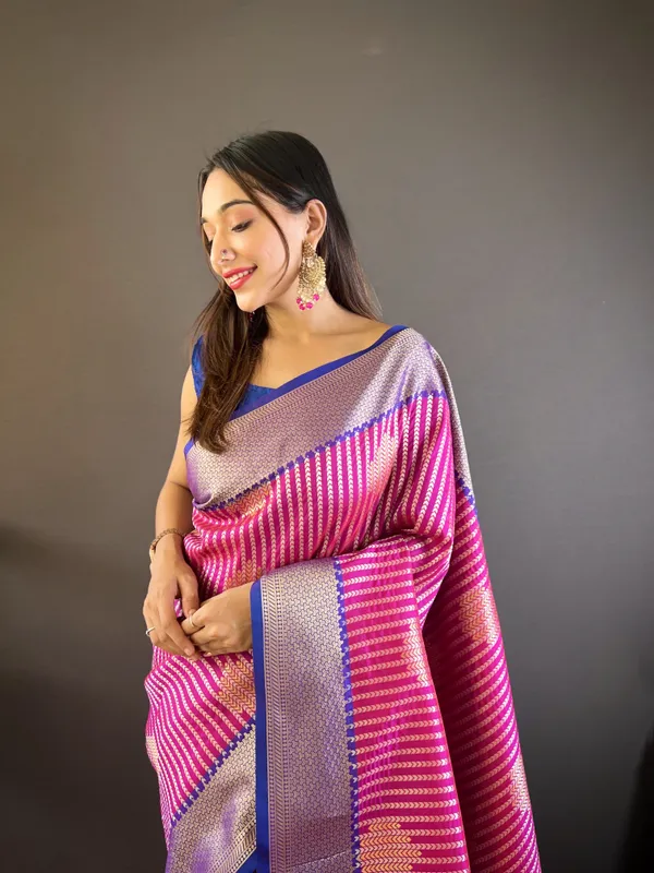 Magenta_Banarasi_Silk_Saree_With_Unstitched_Blouse_Piece_|_For_Women