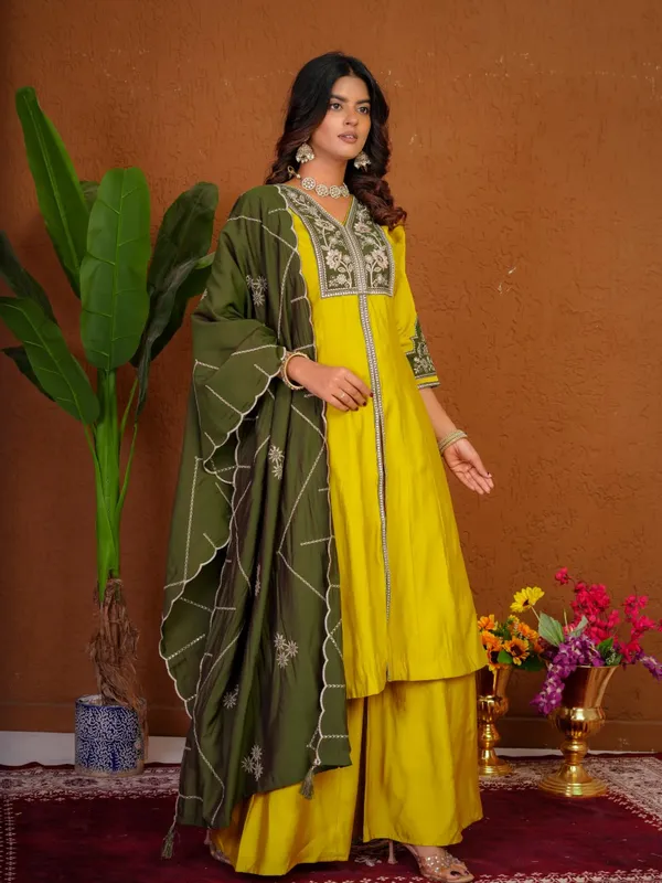 Premium_Quality_Hand_Work_Anarkali_Kurti
