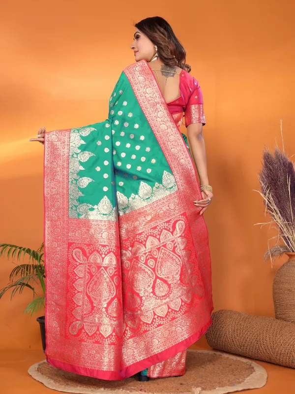Rama_Green_Banarasi_Silk_Saree_With_Unstitched_Blouse_Piece_|_For_Women