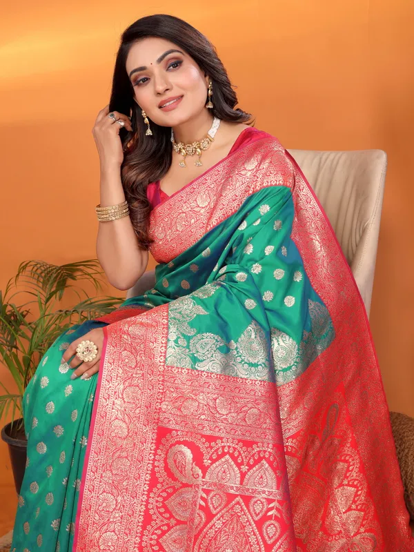 Rama_Green_Banarasi_Silk_Saree_With_Unstitched_Blouse_Piece_|_For_Women