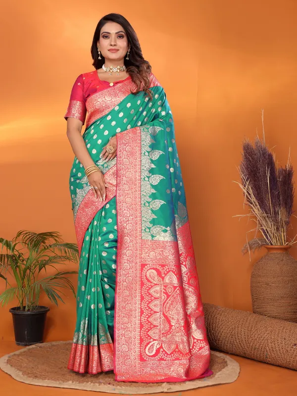 Rama_Green_Banarasi_Silk_Saree_With_Unstitched_Blouse_Piece_|_For_Women