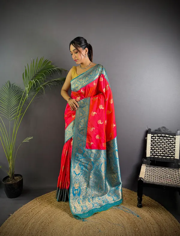 Gajari_Banarasi_Silk_Saree_With_Unstitched_Blouse_Piece_|_For_Women