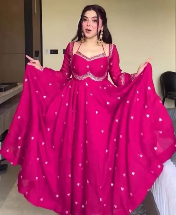 TRENDING_PINK_COLOUR_READYMADE_ANARKALI_SUIT_SET