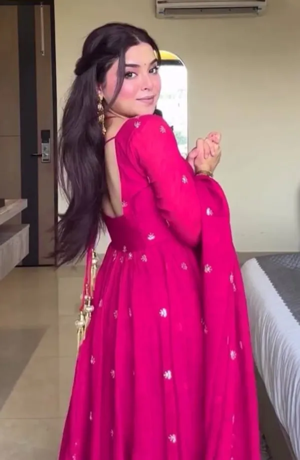 TRENDING_PINK_COLOUR_READYMADE_ANARKALI_SUIT_SET