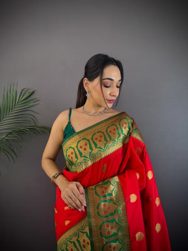 Red_Banarasi_Silk_Saree_With_Unstitched_Blouse_Piece_|_For_Women