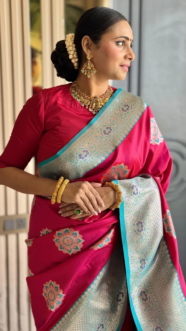 Pure_Soft_Banarasi_Silk_Saree
