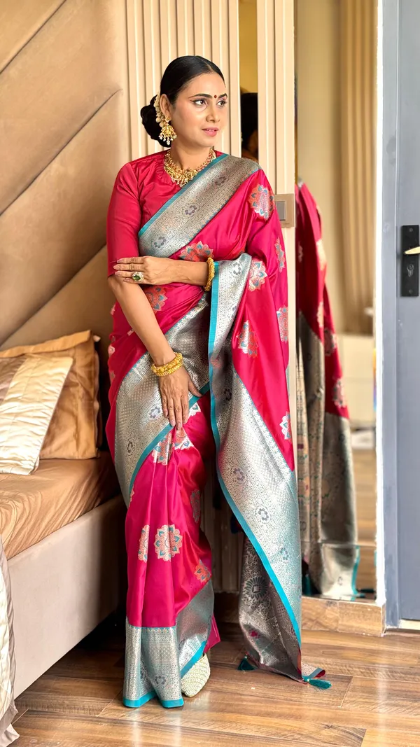 Pure_Soft_Banarasi_Silk_Saree