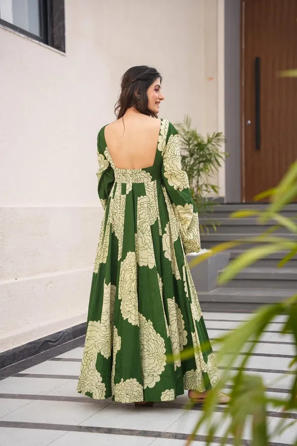 PREMIUM_READYMADE_DIGITAL_PRINT_GOWN