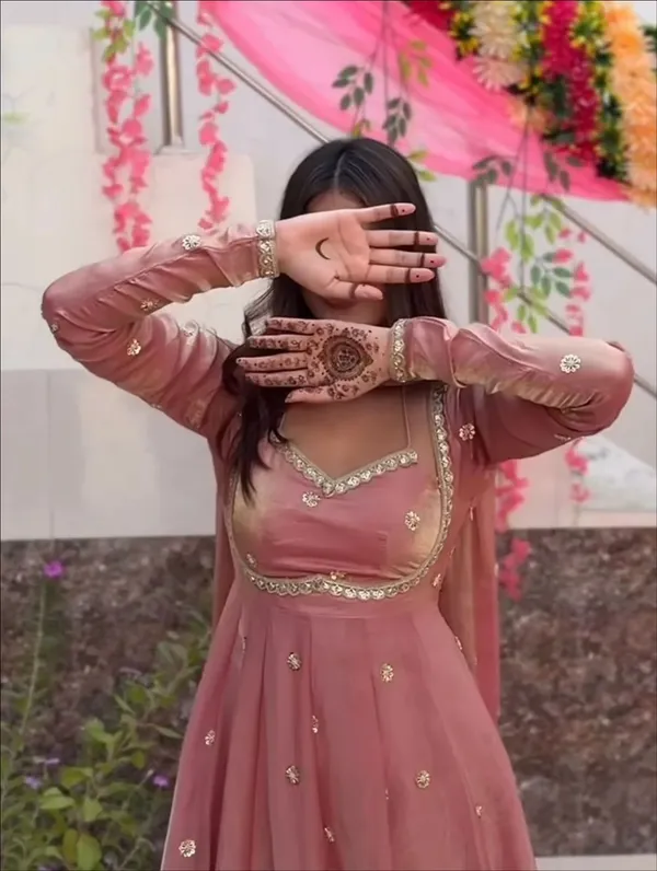TRENDING_PINK_COLOUR_READYMADE_ANARKALI_SUIT_SET
