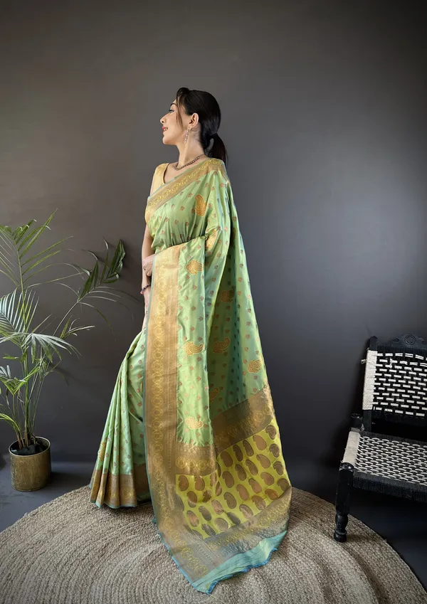 Pista_Green_Banarasi_Silk_Saree_With_Unstitched_Blouse_Piece_|_For_Women