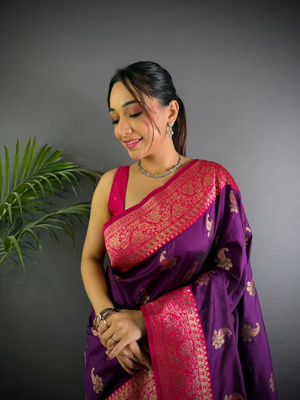 Magenta_Rani_Banarasi_Silk_Saree_With_Unstitched_Blouse_Piece_|_For_Women