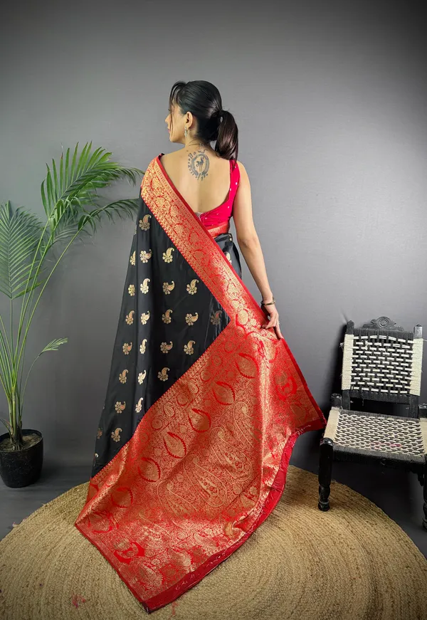 Black_Banarasi_Silk_Saree_With_Unstitched_Blouse_Piece_|_For_Women