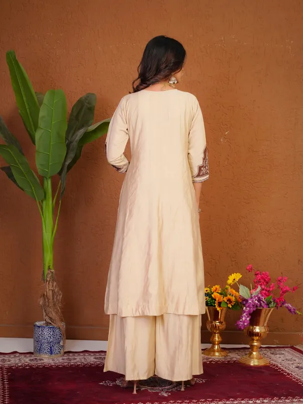 Premium_Quality_Hand_Work_Anarkali_Kurti