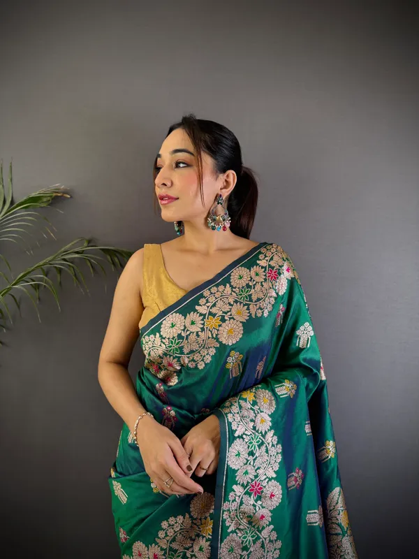 Bottle_Green_Banarasi_Silk_Saree_With_Unstitched_Blouse_Piece_|_For_Women
