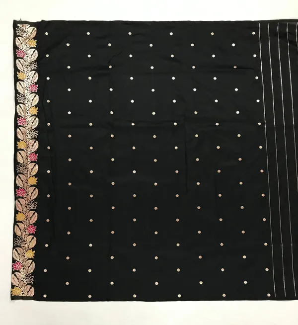 Black_Banarasi_Silk_Saree_With_Unstitched_Blouse_Piece_|_For_Women