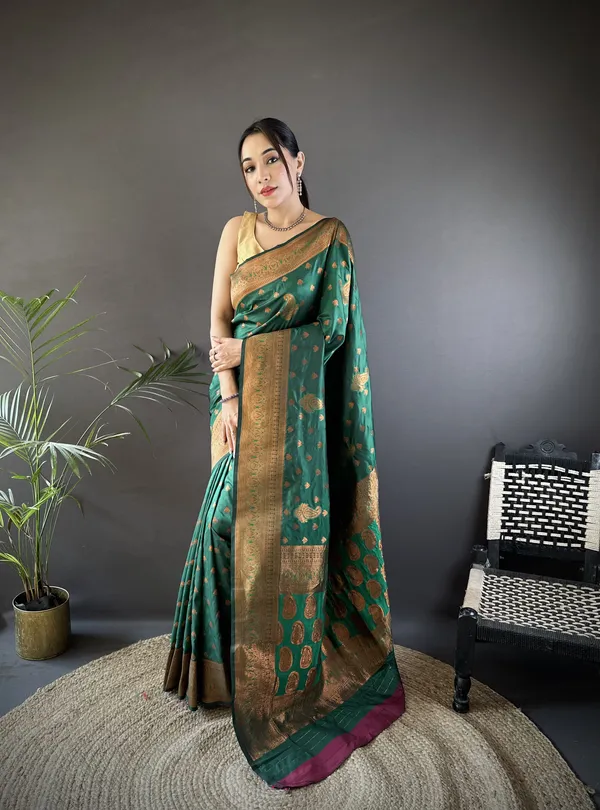 Bottle_Green_Banarasi_Silk_Saree_With_Unstitched_Blouse_Piece_|_For_Women