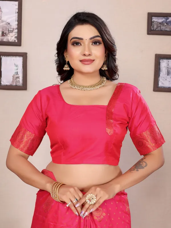 Strawberry_Red_Banarasi_Silk_Saree_With_Unstitched_Blouse_Piece_|_For_Women