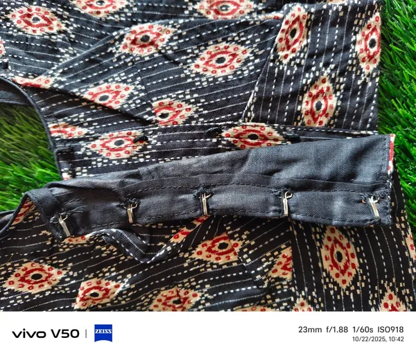Multicolour_Pure_Cotton_Handwork_Blouse_For_Women