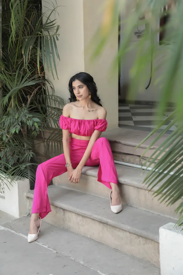 Pink_Off-Shoulder_Crop_Top_And_Pants_Set