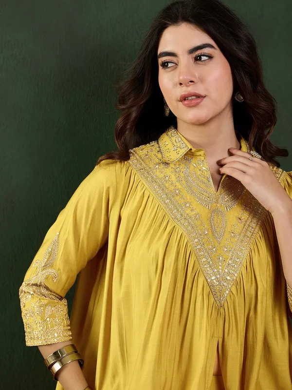 Mustard_Yellow_Tunic_And_Pants_Set
