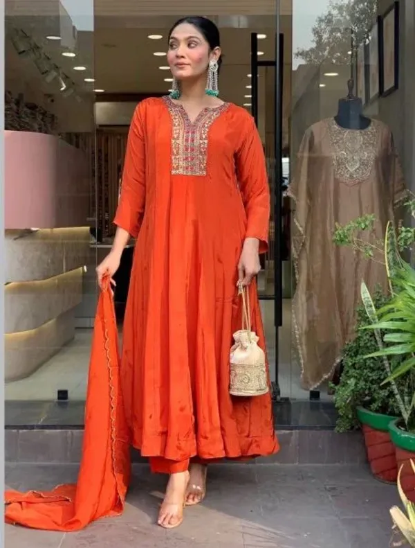 Party_Wear_Ready_to_Wear_Vichitra_Silk_Embroidered_Kurti_Pant_Set_with_Dupatta_for_Women