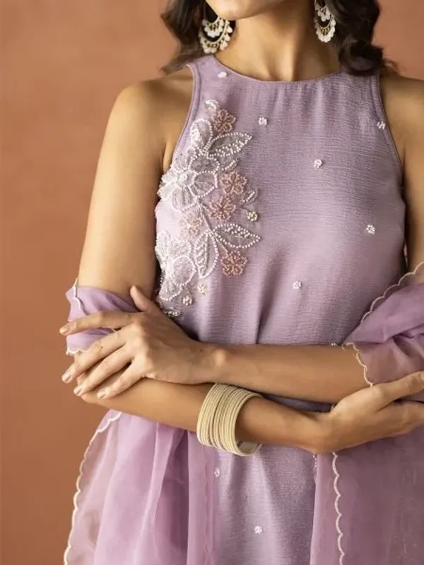 Vibrant_Baby_Pink_Crunchy_Fabric_Kurti_Palazzo_Set_With_Beads_Work_At_Direct_Factory_Price