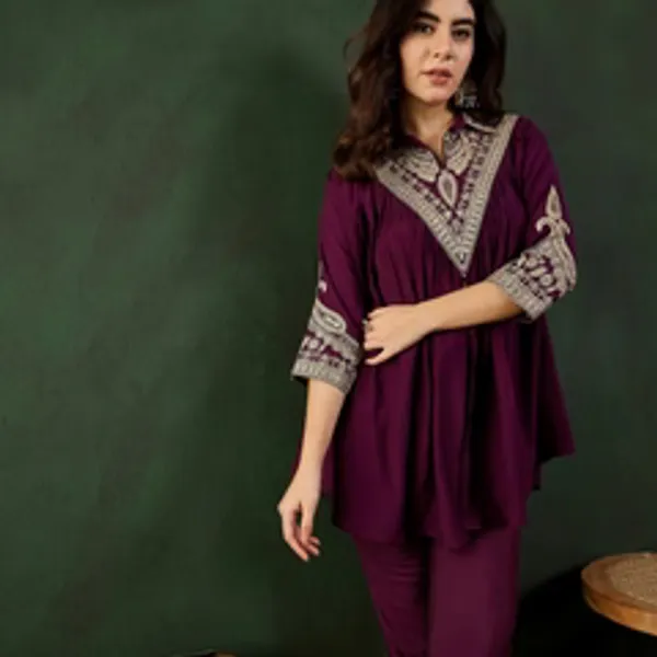 https://kanyayantra.shop/Floral-Embroidered---Sequinned-A-Line-Kurta-With-Palazzos/catalogue/KqZLLcIauKMr/U5h9DP27