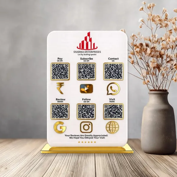 6_QR_WHITE_STANDY
