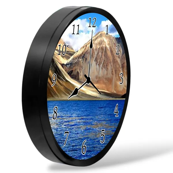Multicolour_Scenery_Abs_Plastic_Wall_Clock_With_Glass_In_Front_28_X_28_X_6_Cm